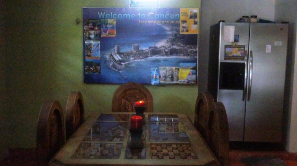 Mayan Hostel แคนคูน ภายนอก รูปภาพ
