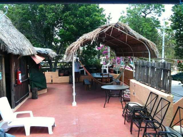 Mayan Hostel แคนคูน ภายนอก รูปภาพ