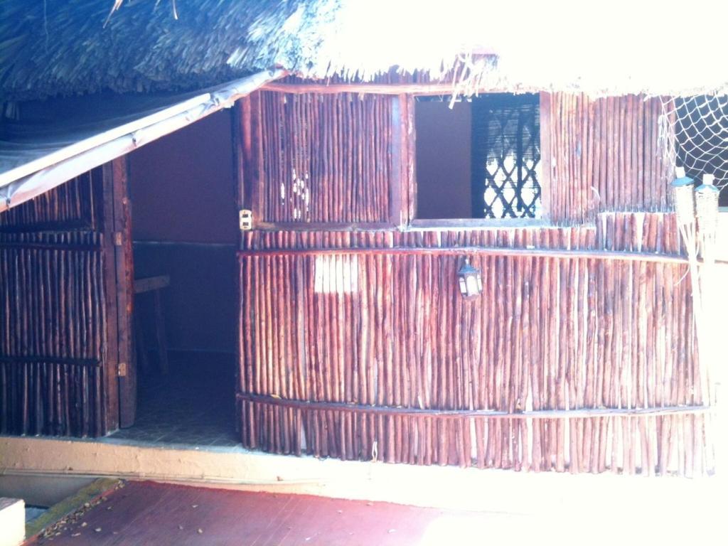 Mayan Hostel แคนคูน ภายนอก รูปภาพ