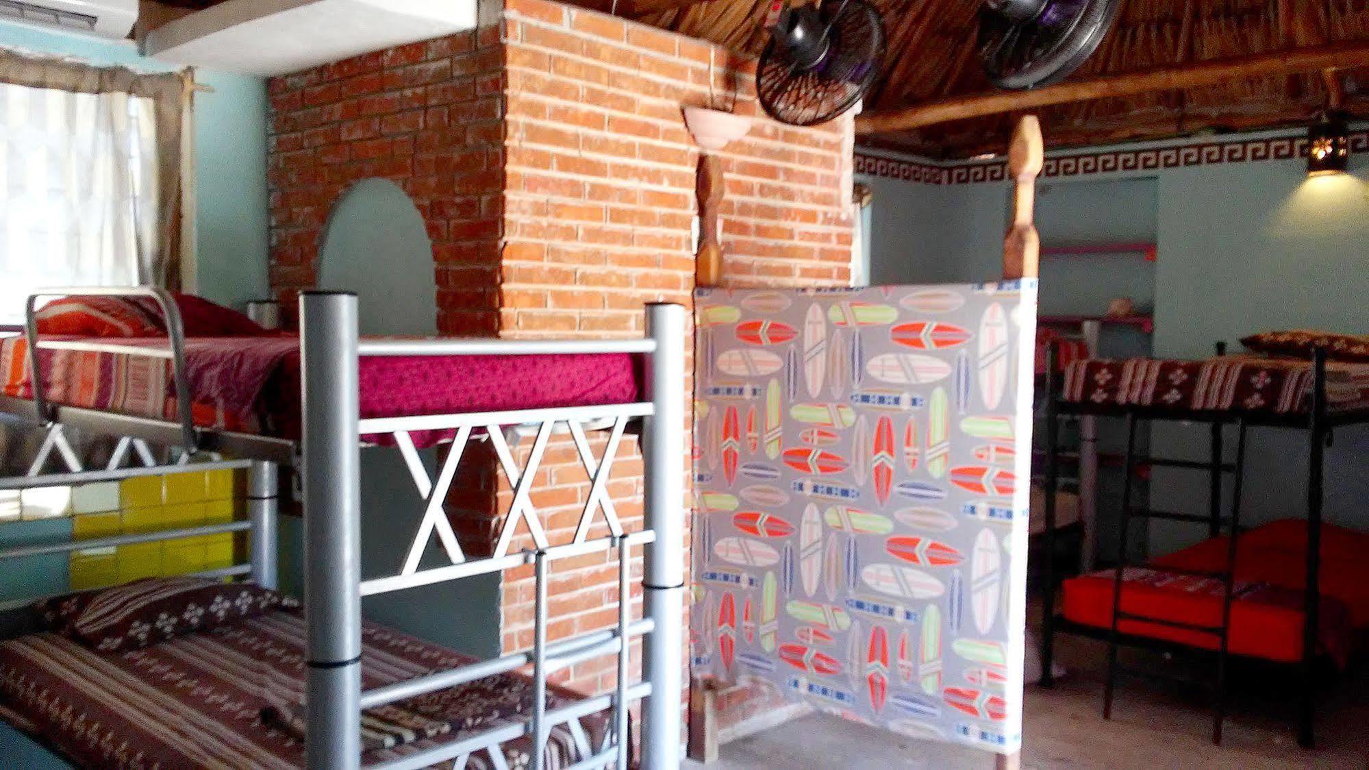 Mayan Hostel แคนคูน ภายนอก รูปภาพ
